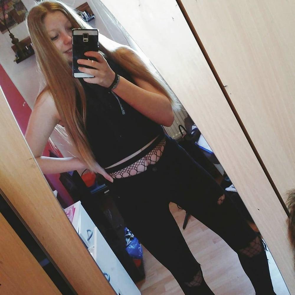 Lily604 from British Columbia,Canada
